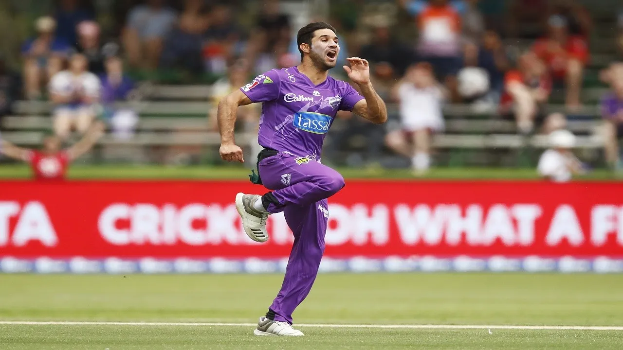 This Afghan Legspinner's Backflip Wicket Celebrations Take Big Bash League By Storm