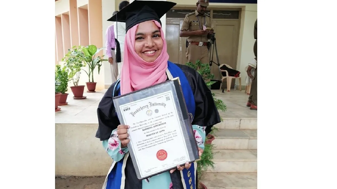 Puducherry: Topper Refuses To Accept Medal, Says, 'Was Made To Wait Outside During President's Address' 