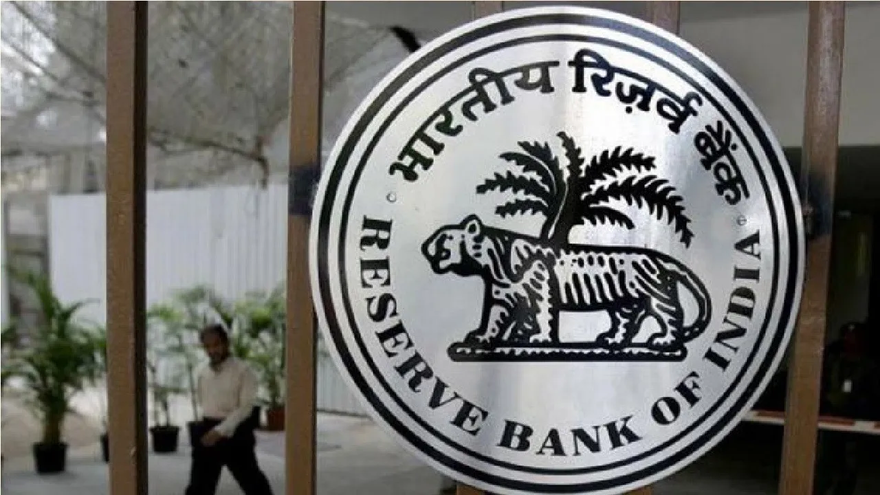 Bank Frauds Rise To Record Rs 1.13 Lakh Crore In H1 FY20