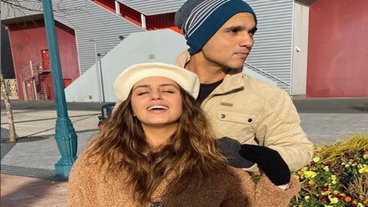 Pati Patni Aur Woh Director Mudassar Aziz Finds His â€˜Favourite Reason To Smileâ€™ In Huma Qureshi; Shares Pics From European Vacay