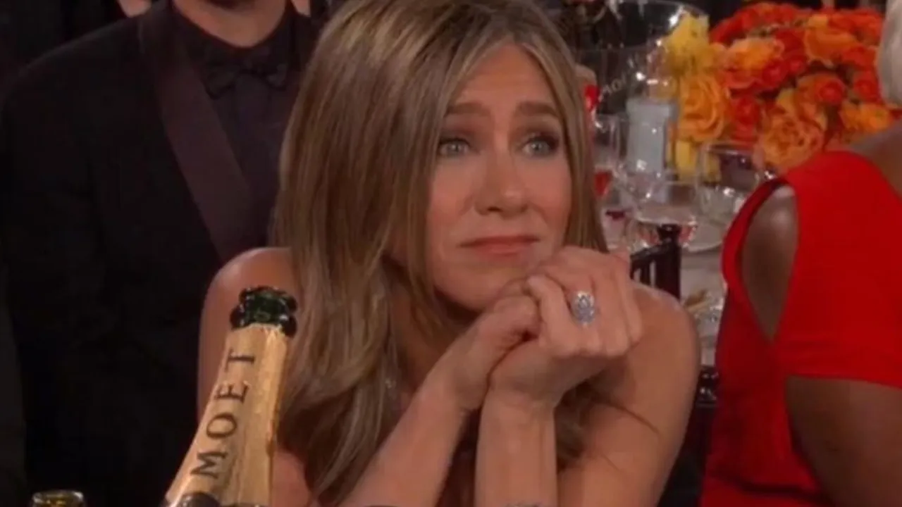 Golden Globes 2020: Jennifer Aniston's Reaction To Brad Pitt's Acceptance Speech Is Trending