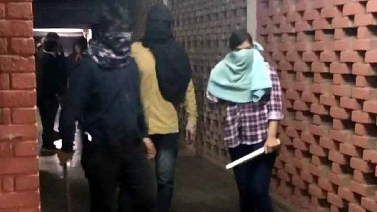 Those Who Invaded JNU Must Be Hunted Down: Anand Mahindra's Powerful Post Wins Internet