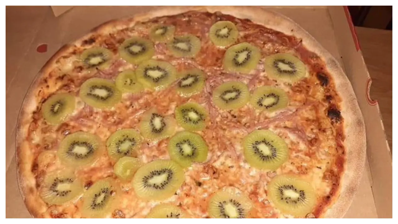Another Food Crime? After Pineapple Pizzas, Kiwi Pizza Is A THING