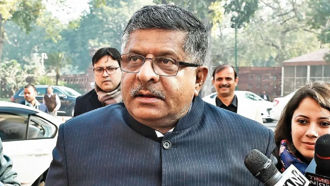 Ravi Shankar Prasad Wants Use Of Blockchain Technology For Improving Govt Schools