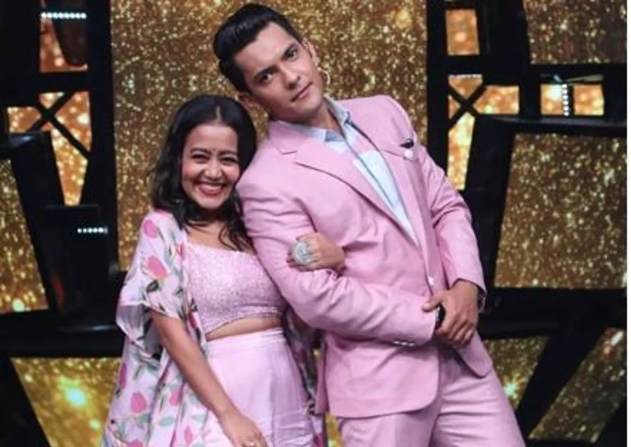 Is Neha Kakkar And Aditya Narayan Getting Hitched On Valentine's Day? Viral Wedding Card Claims So
