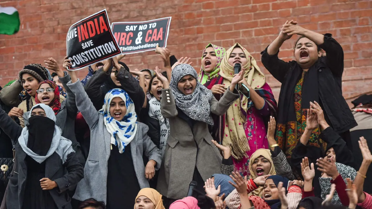 Supreme Court Restrains All High Courts From Hearing CAA, May Refer Pleas To 5-Judge Constitution Bench      