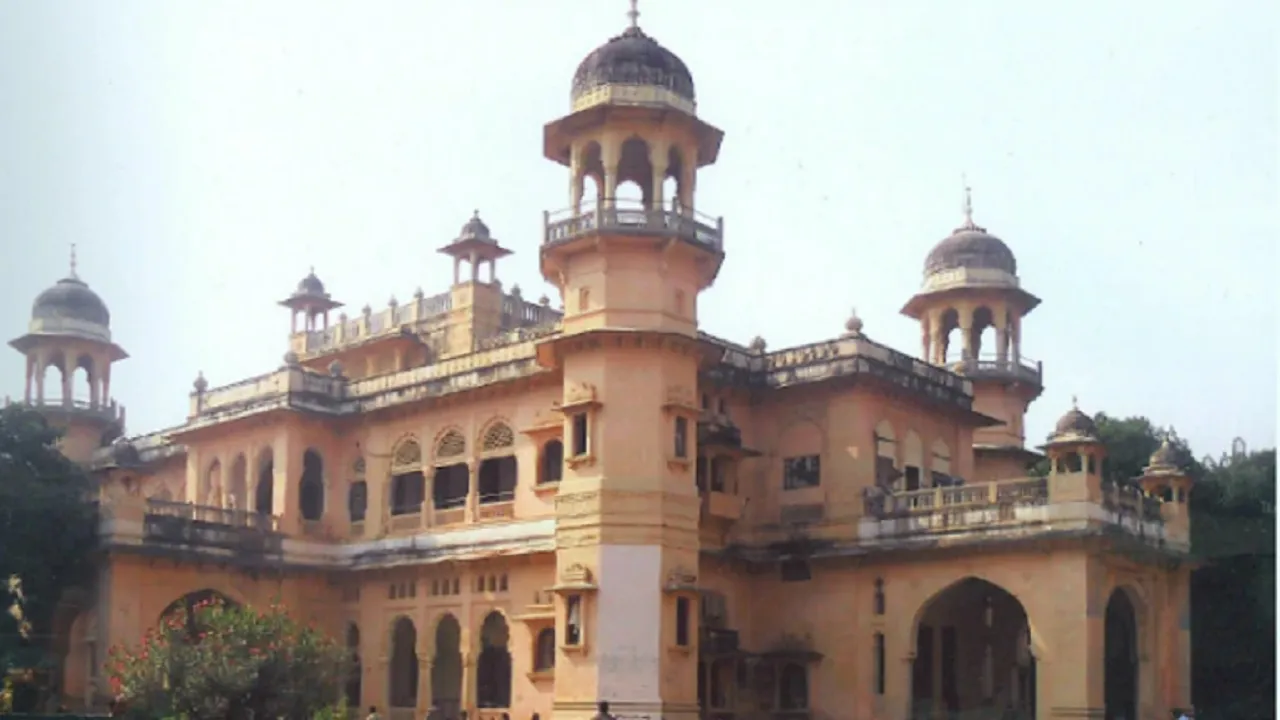 Guest Lectures Strike Work At Allahabad University Over Pending Salaries