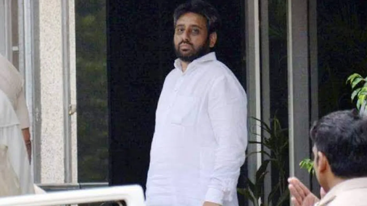 \Amanatullah Khan