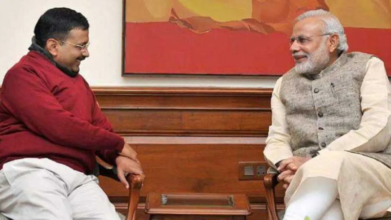 arvind kejriwal and PM Modi