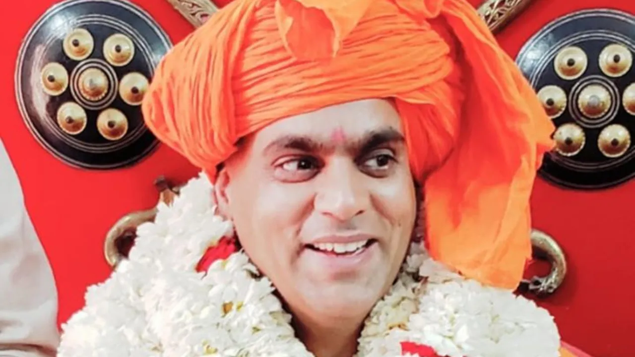 Hindu Mahasabha chief Chakrapani