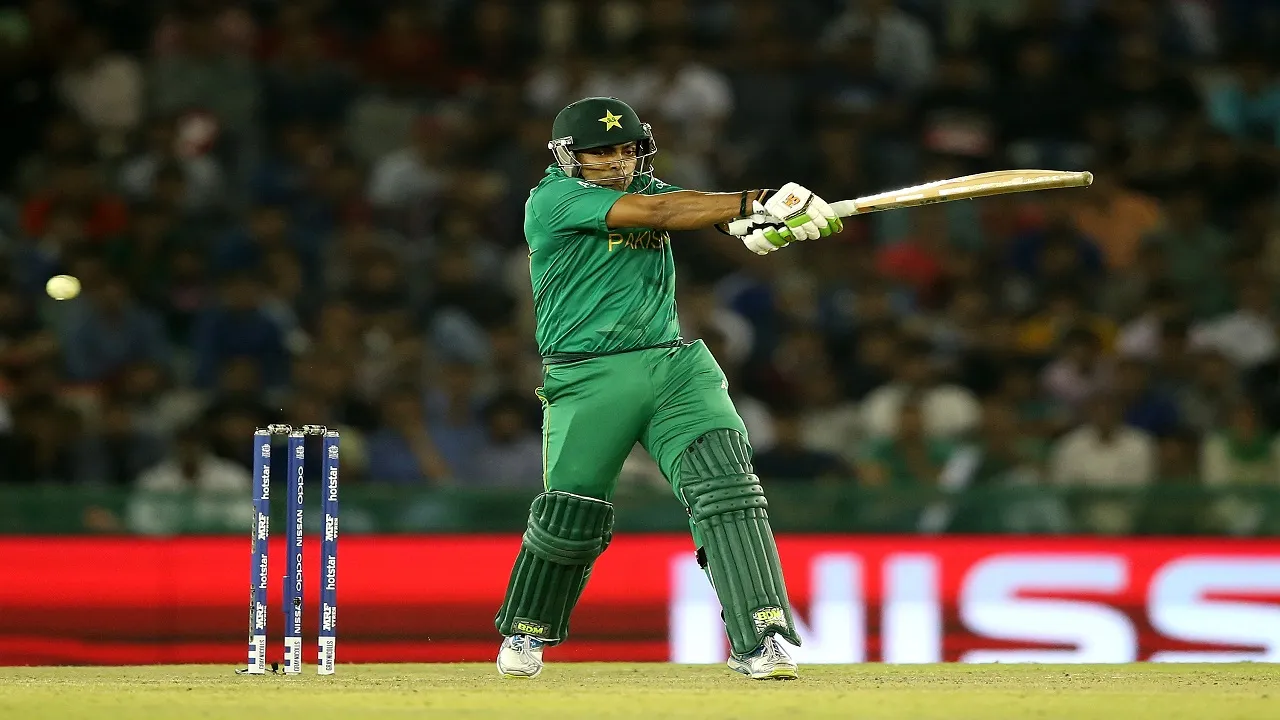 umar akmal pakbatting