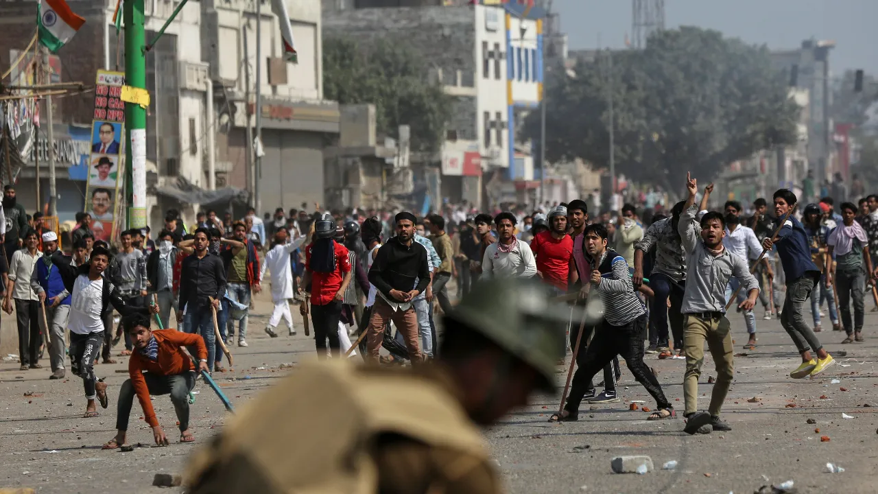 Jaffrabad riots Reuters