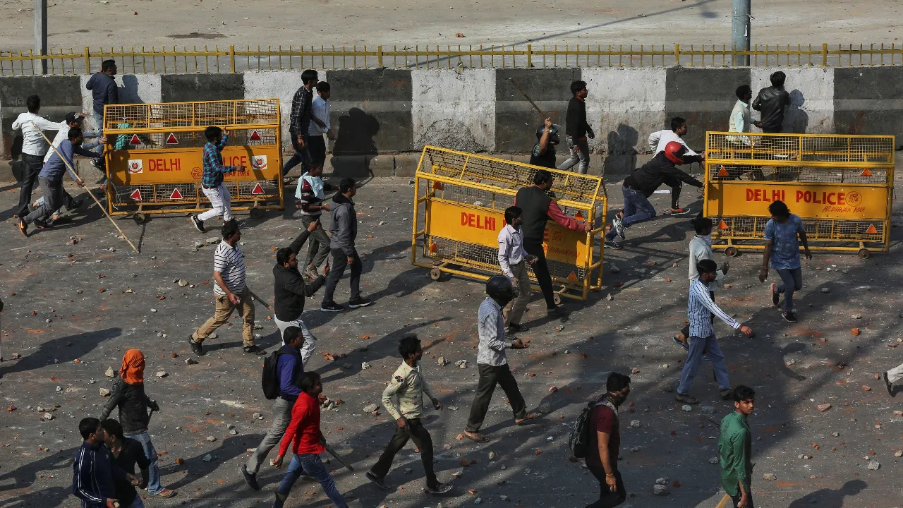 Jaffrabad riots Reuters