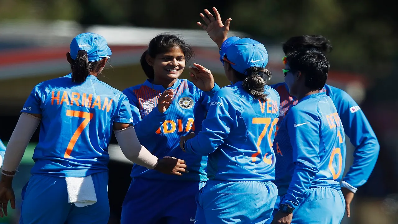 radha yadav wwt20  1