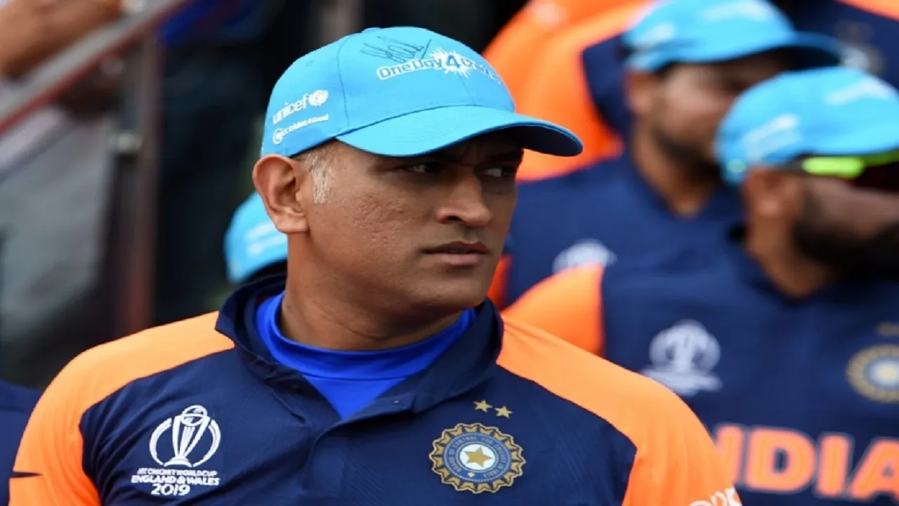 dhoni