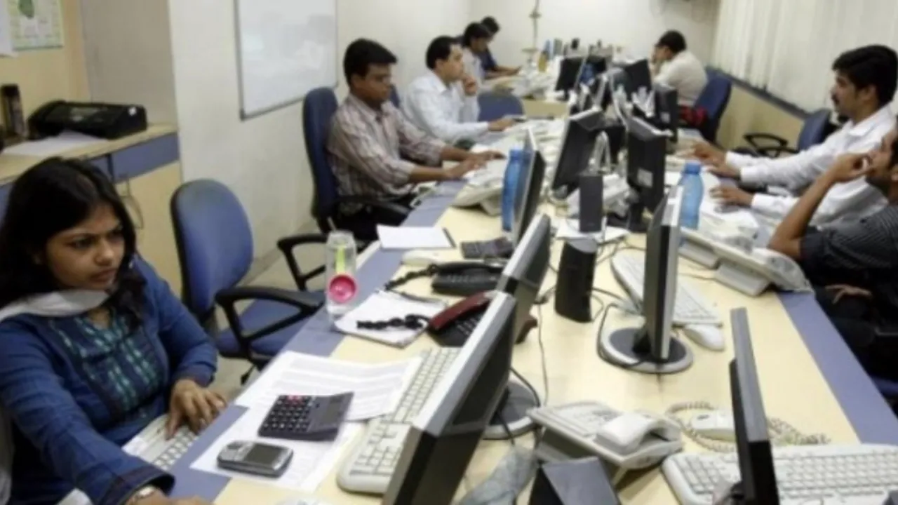women at office