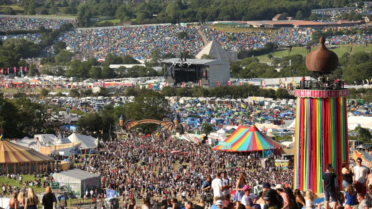 glastonburymain1
