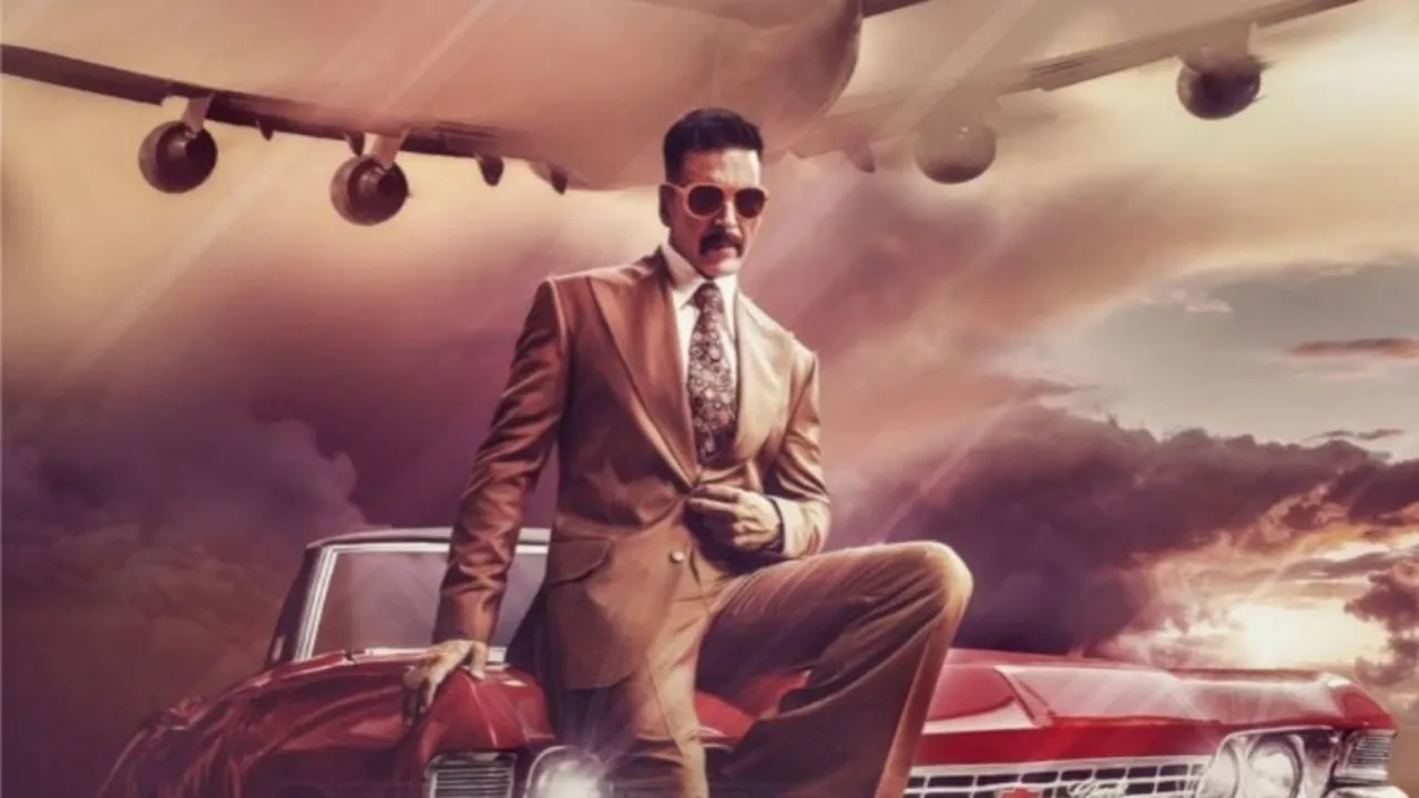 akshay in bell bottoms