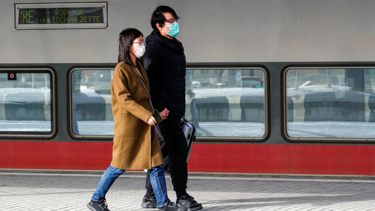 Coronavirus Couple  Reuters