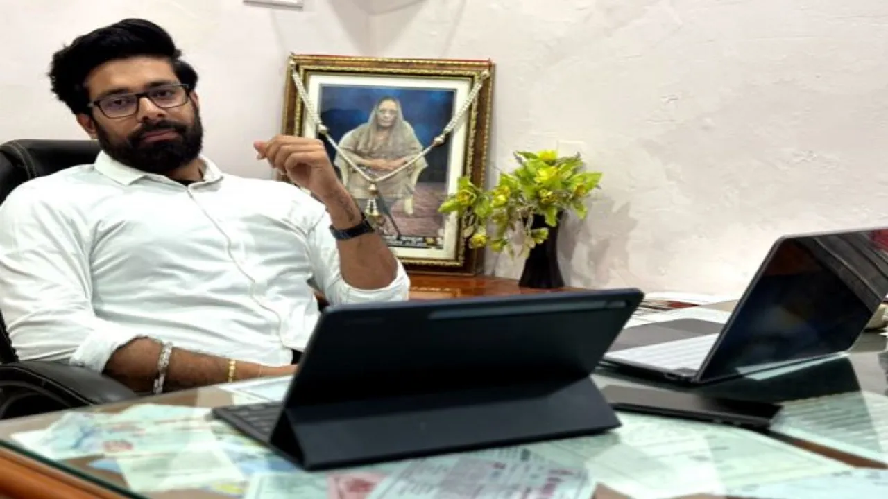 Business Tycoon Prince Khanuja