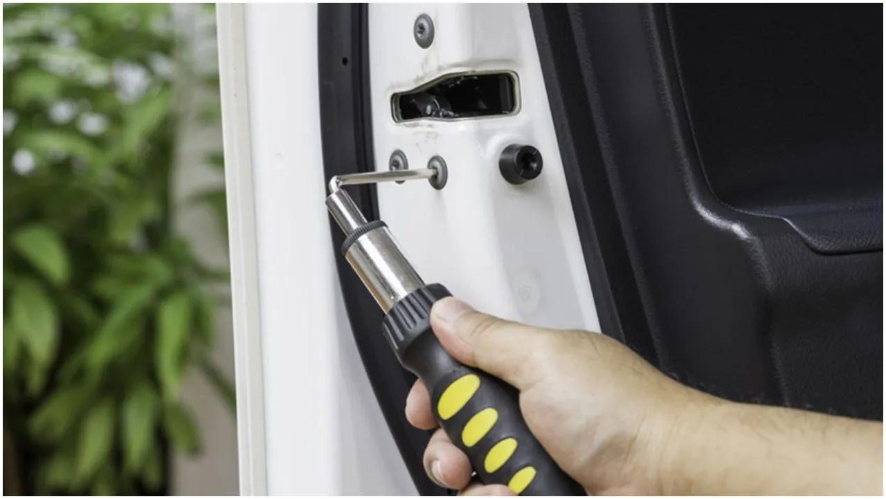 The Complete DIY Repair Manual for Stuck Door Lock Latches