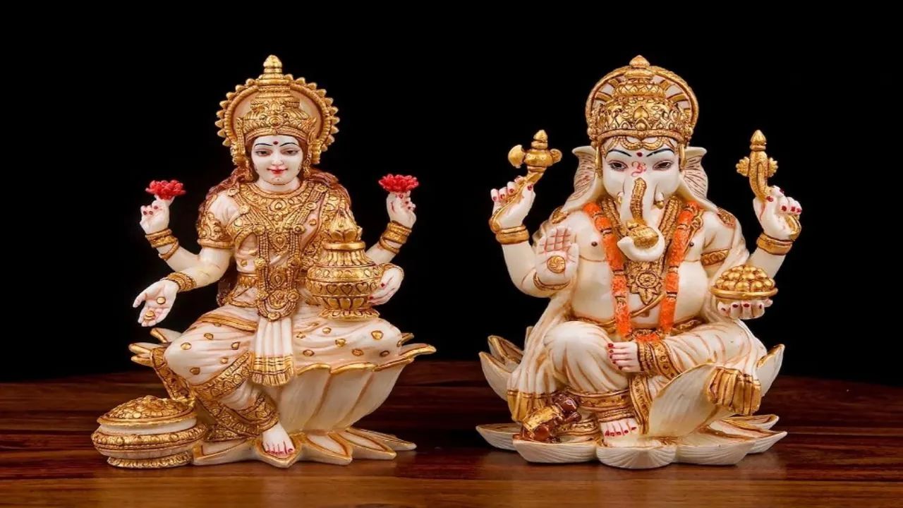 Laxmi Ganesh Murti For Diwali