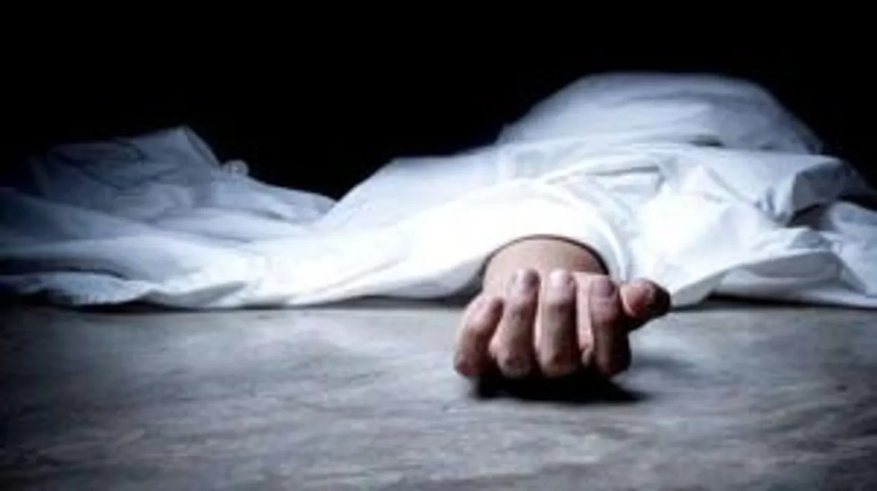 died of a heart attack in the hospital