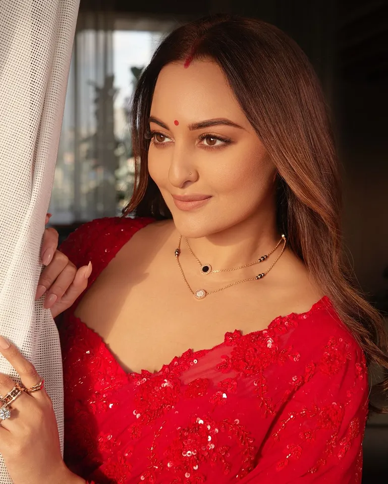sonakshi  3