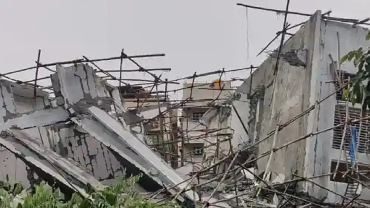 Bengalauru building collapsed