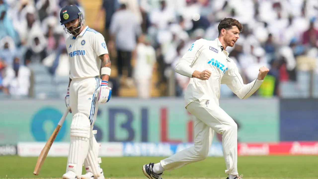 Virat-Kohli-Mitchell-Santner-India-New-Zealand
