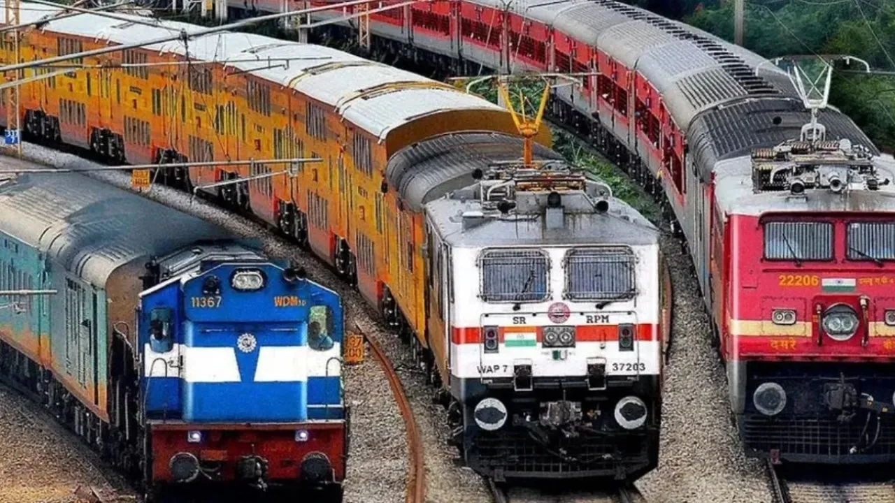 Diwali special train (1)