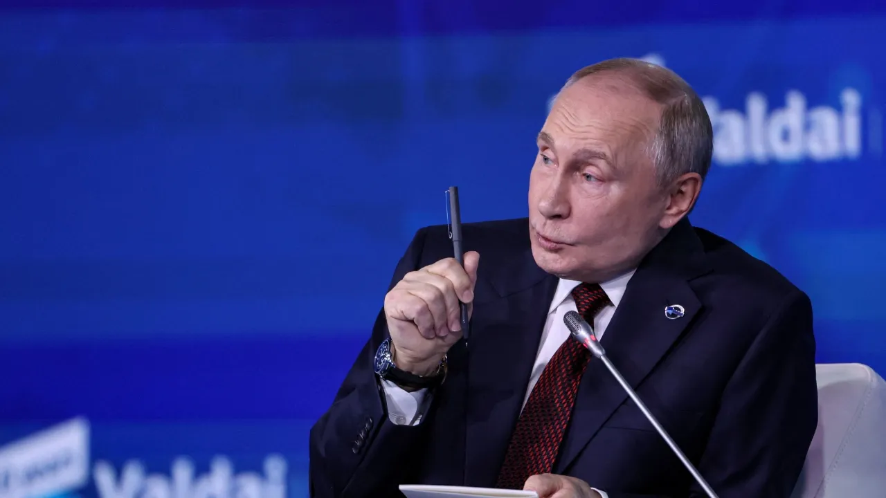 Putin File