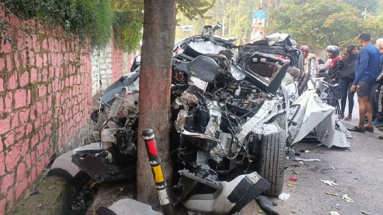 Dehradoon Road Accident