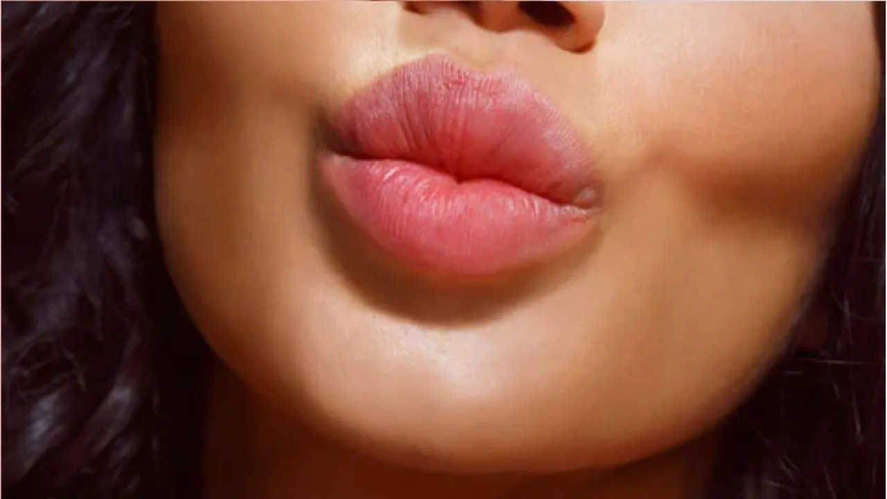 Lipstick Hacks 9