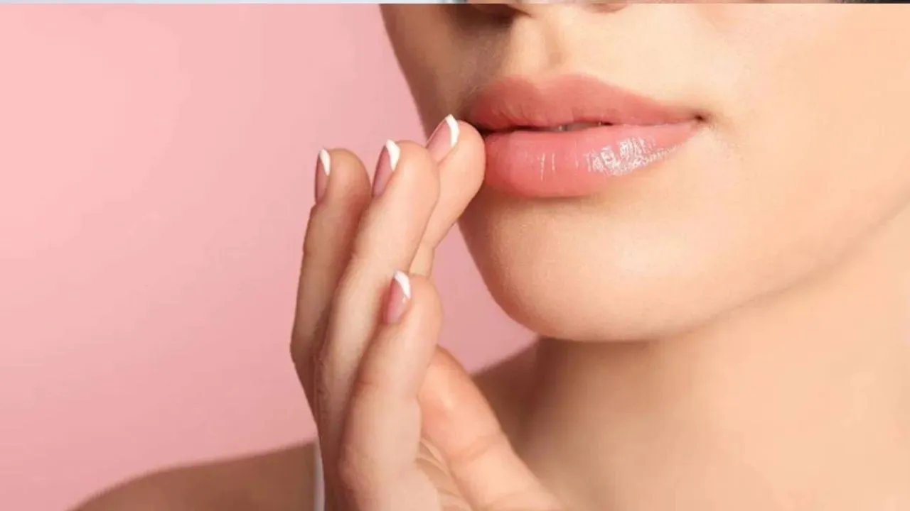 Lipstick Hacks 4