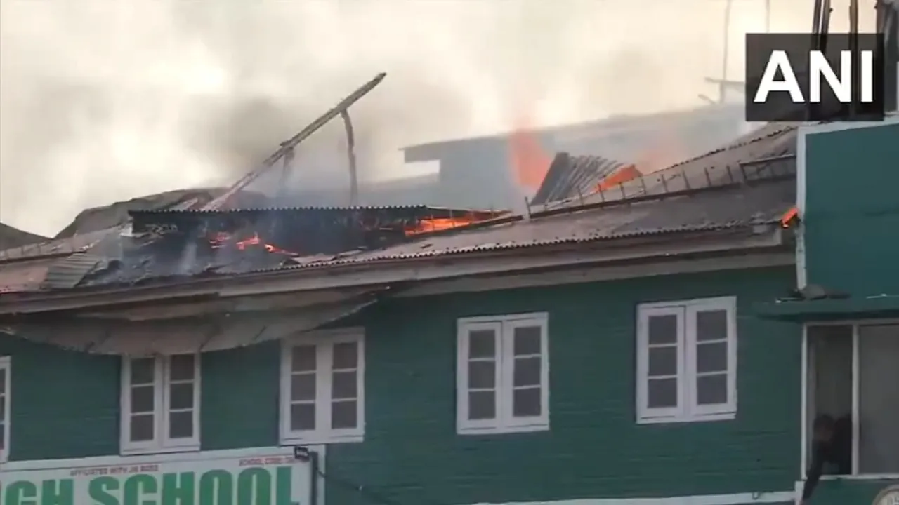 massive fire broke out in school