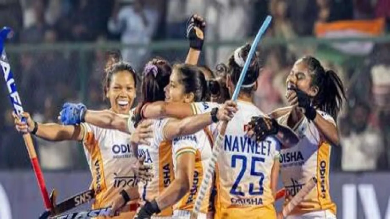 women hockey team