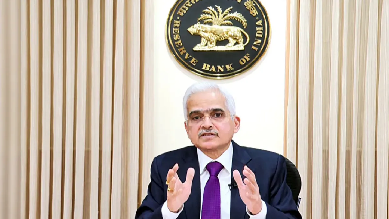 RBI Governor shashikant das