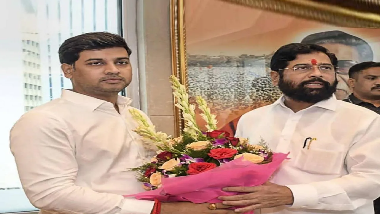 SRIKANT SHINDE WITH EKNATH SHINDE