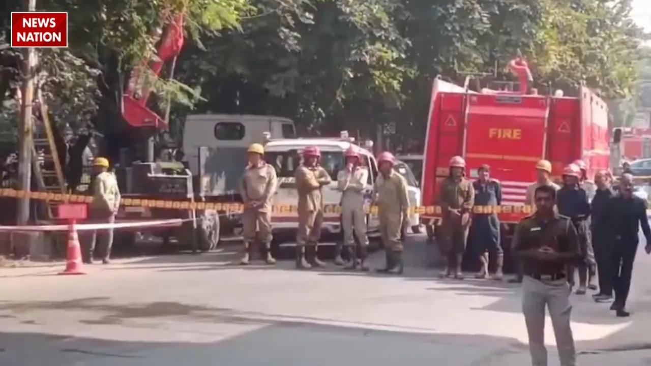 Blast In Delhi Prashant Vihar Police Investigation Starts Delhi Police