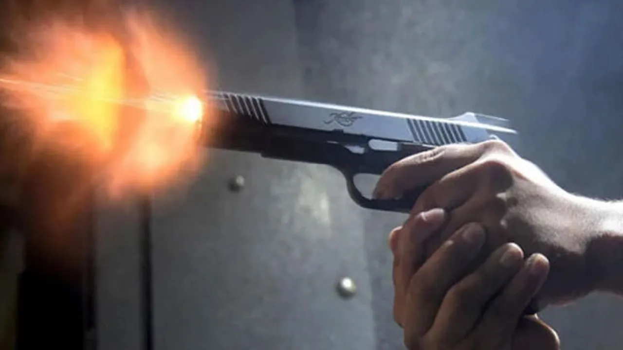 Shot dead in delhi