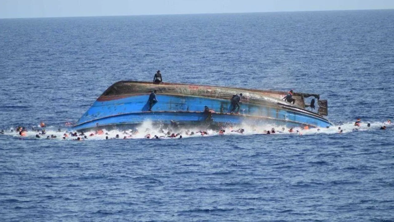 many died in African Country Congo as boat capsizes in Fimi River News update in hindi
