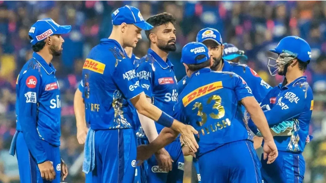 mumbai indians appoint carl hopkinson fielding coach ipl 2025 he replaces James Pamment 