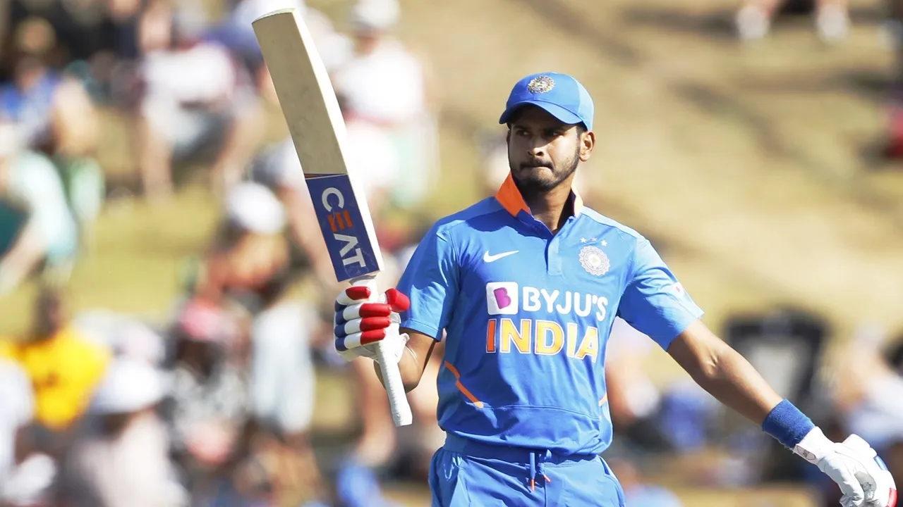 shreyas iyer century