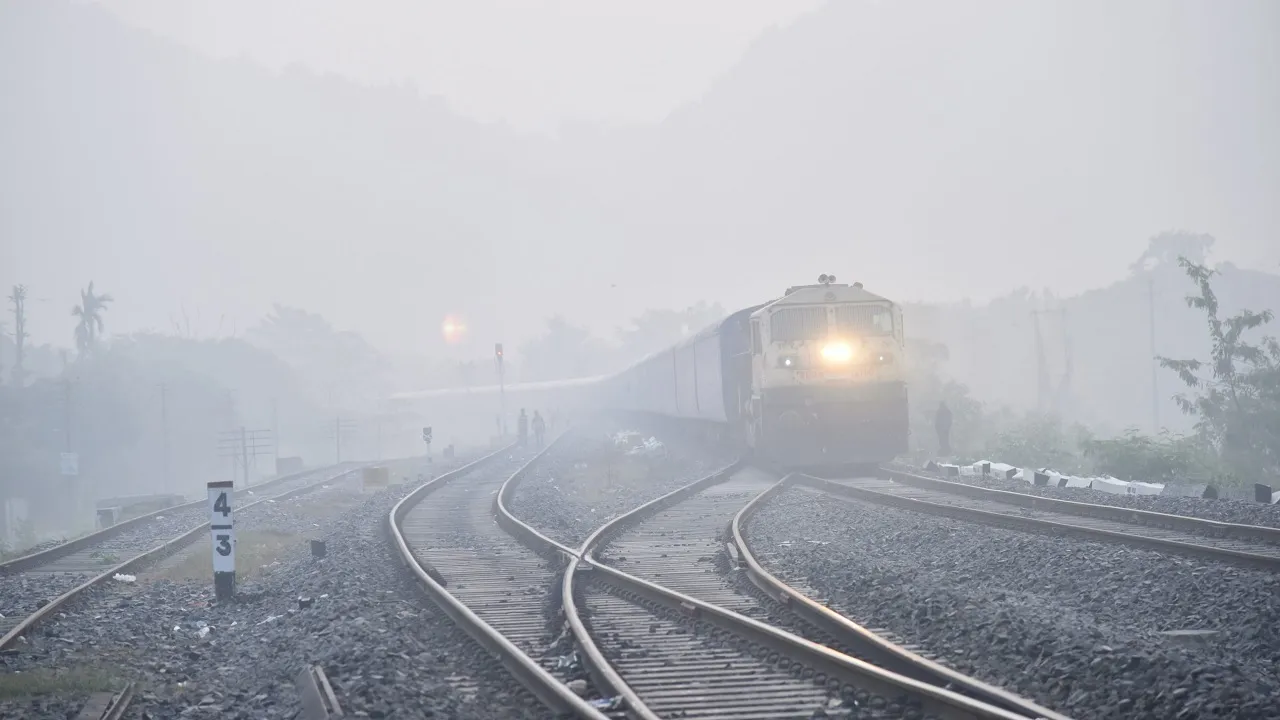 train delayed today due to fog