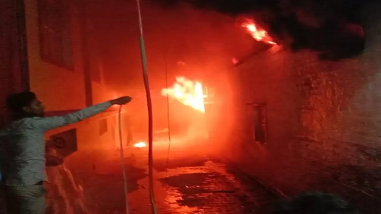 Firoazabad fire in school warehouse