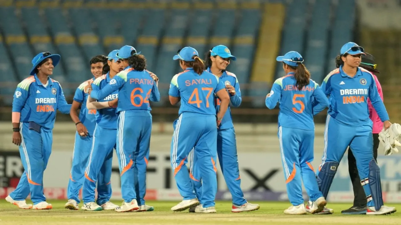IND w vs IRE W