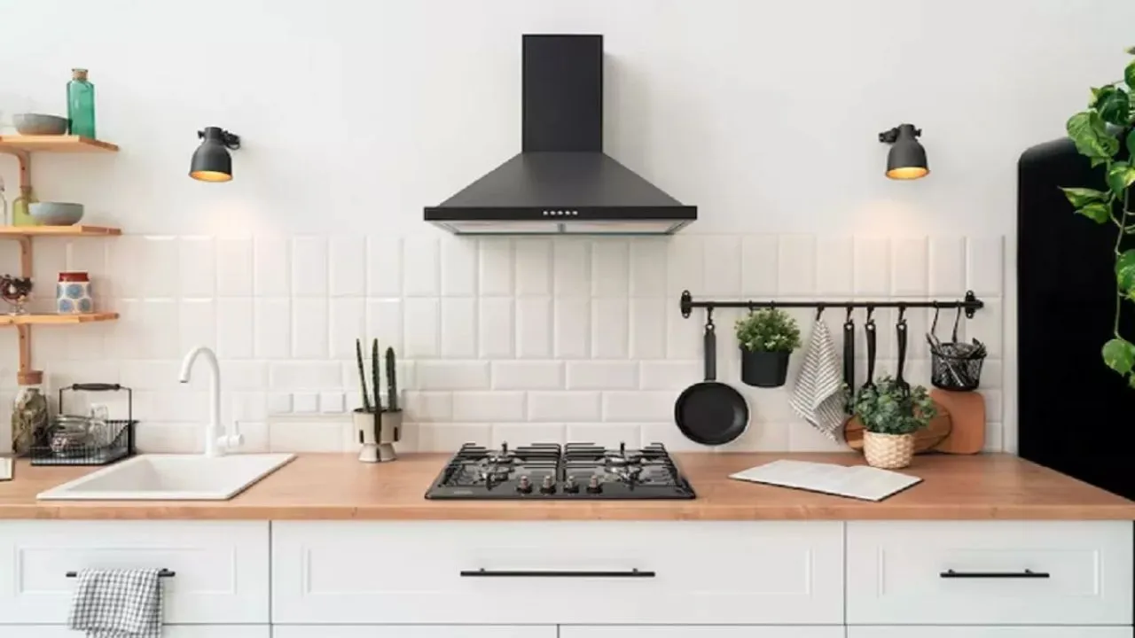 Which Chimney Is Better Faber or Glen