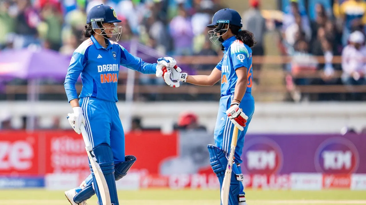 Pratika Rawal Smriti Mandhana