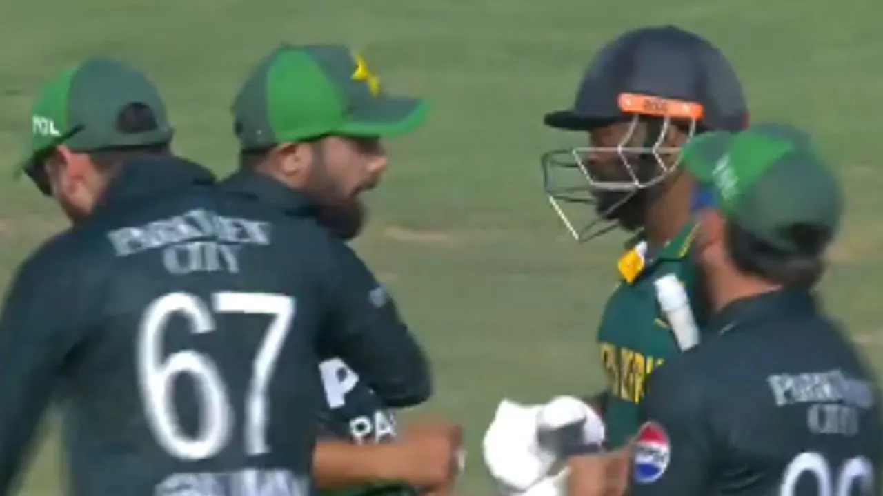 Temba Bavuma  Saud Shakeel PAK vs SA